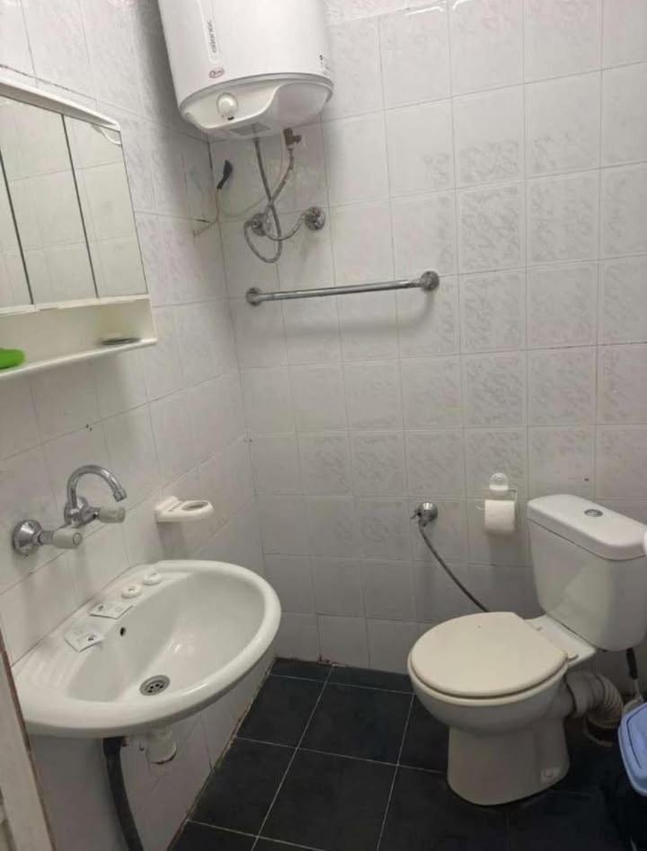 Хотел Елит Kostinbrod Esterno foto